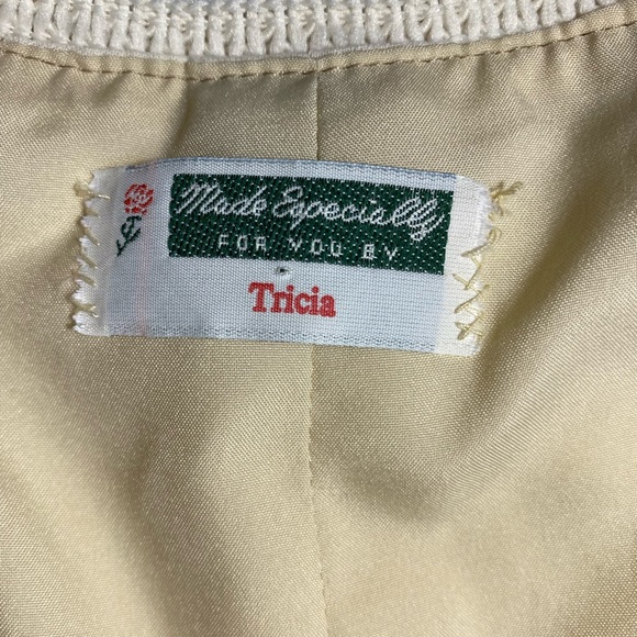 Vintage Handmade Cream Vest - Picture 9 of 15